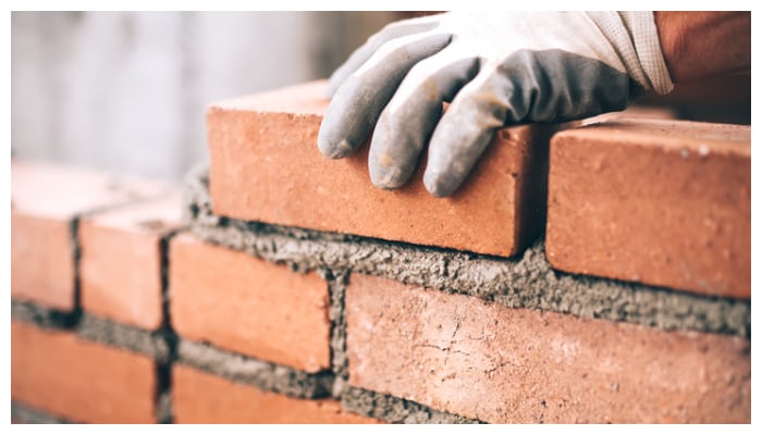 When building a house you should understand the trends and choose materials
