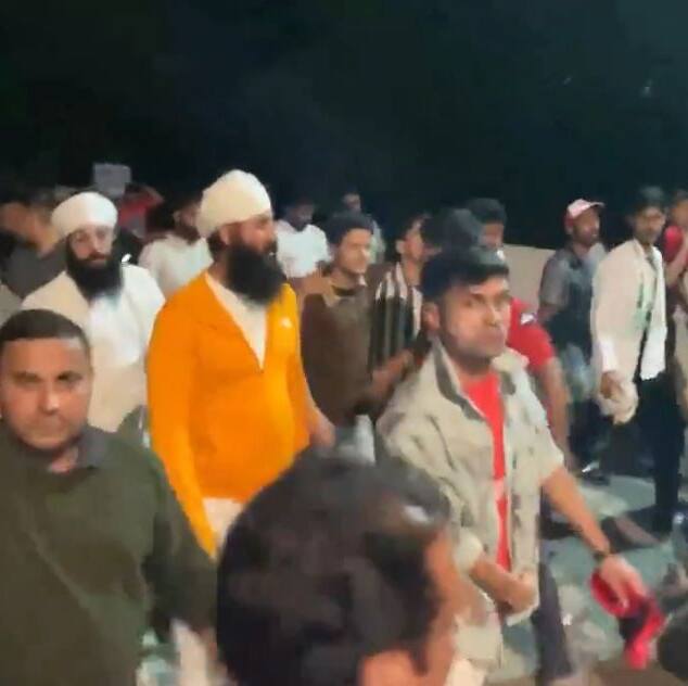 'Pakistan Murdabad’: Cricket fans chant after PBKS vs DC IPL match called off in Dharamshala (WATCH)