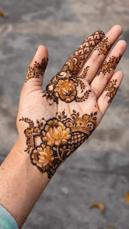 Arabic Mehndi Design
