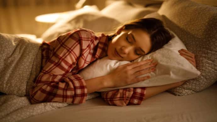 தூங்கும் நிலை (Sleeping Position):