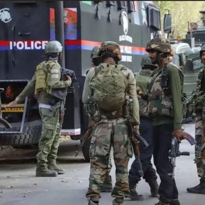 जम्मू से लेकर राजस्थान बॉर्डर तक हाई अलर्ट, पंजाब और बंगाल सरकार ने अफसरों की छुट्टियां रद्द