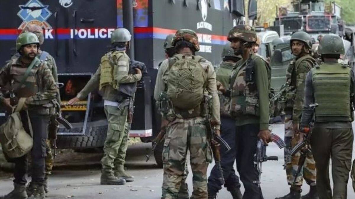 पंजाब में सभी अधिकारियों की छुट्टी रद