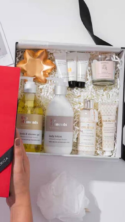 Kimirica X Tira Illuminating Wishes Gift Box