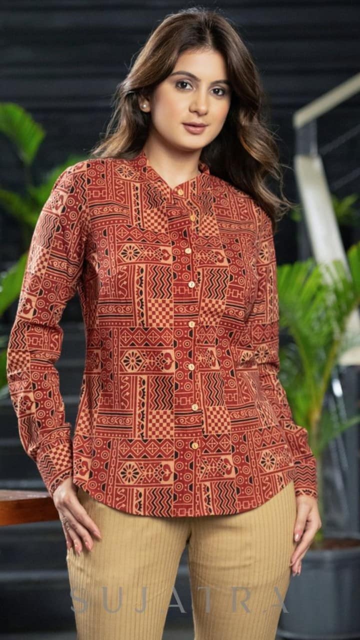 Stylish Cotton Short Kurtis Under 250 for Plazo and Jeans sat