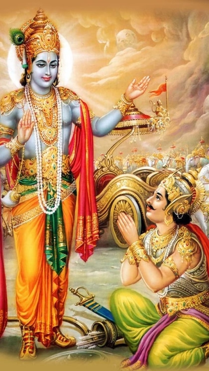 రహస్యంగా అనేక పాత్రలు