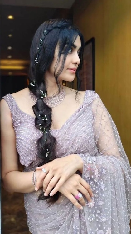 బబుల్ బ్రెయిడ్ హెయిర్ లుక్
