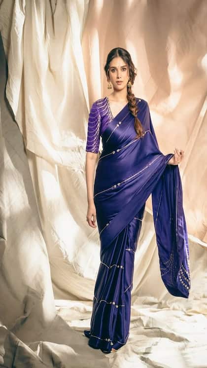 Laheriya Deep Neck Blouse