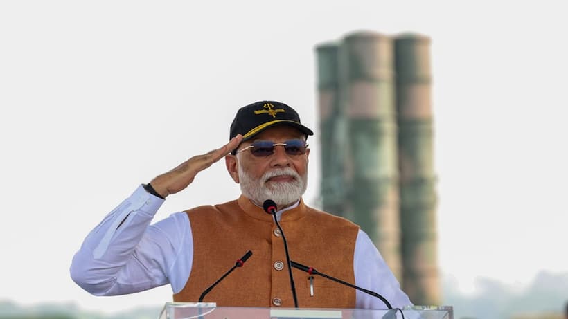 PM Modi: మనోళ్ల సింధూరాన్ని తుడిచేస్తే.. ఉగ్రవాదుల ఇళ్లళ్లో దూరి మరీ చంపేశాం : పీఎం మోడీ  