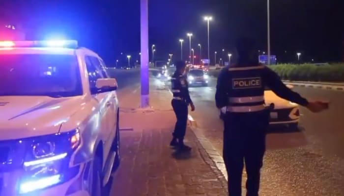 440 people arrested in kuwait for residency and labour law violations 
