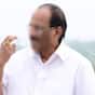 star director father successaswriter but failure as director who is he ? in telugu arj 