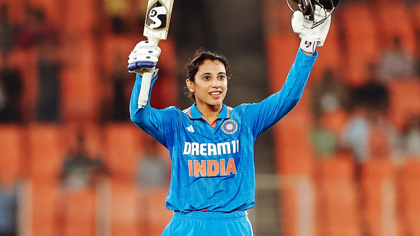 భారత మహిాళా క్రికెట్ జట్టు రన్ మెషిన్ స్మృతి