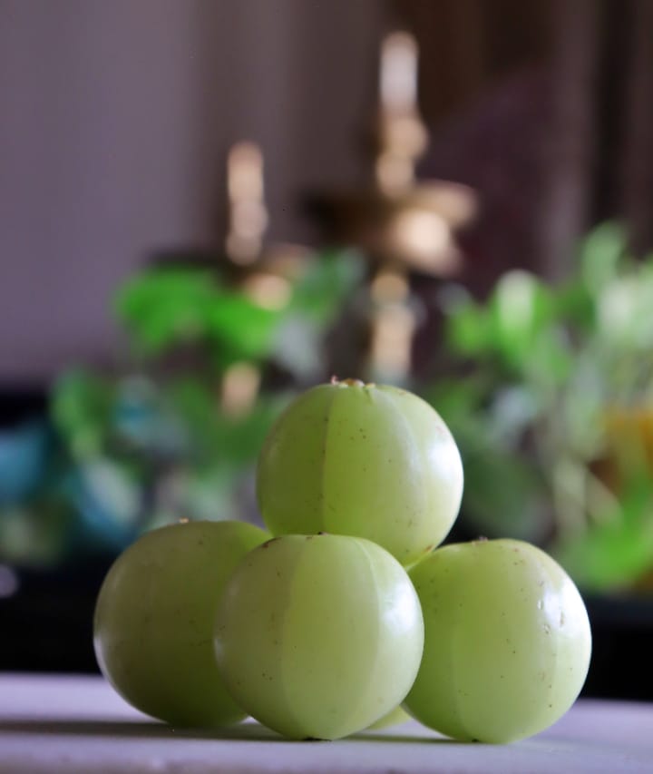 foods to pair with amla to boost immunity naturally