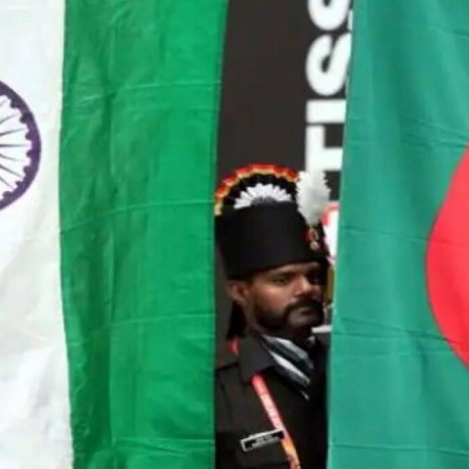 भारत-बांग्लादेश ट्रेड विवाद: भारत ने की Land Port से आयात पर पाबंदी, कहा- अब व्यापार होगा 'बराबरी' की शर्तों पर