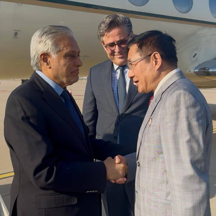 Snub from 'Iron Brother' China? No red carpet welcome for Pakistan's Ishaq Dar raises eyebrows (WATCH)
