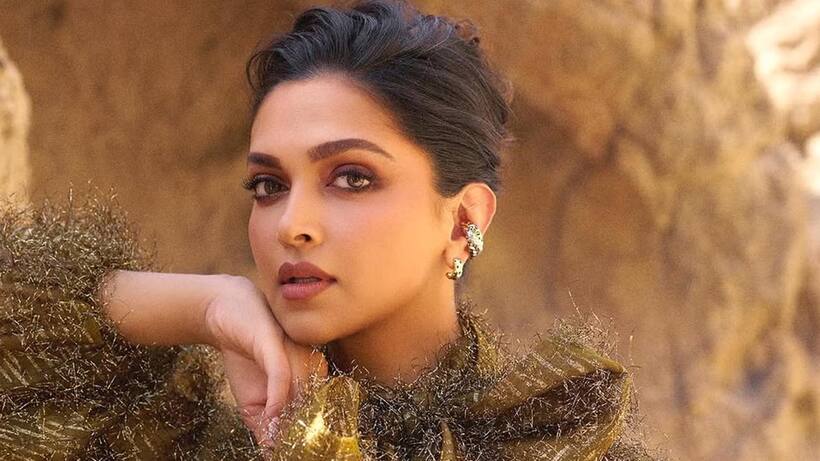 shraddha kapoor akshay kumar to deepika padukone from which films these bollywood celebs make debut