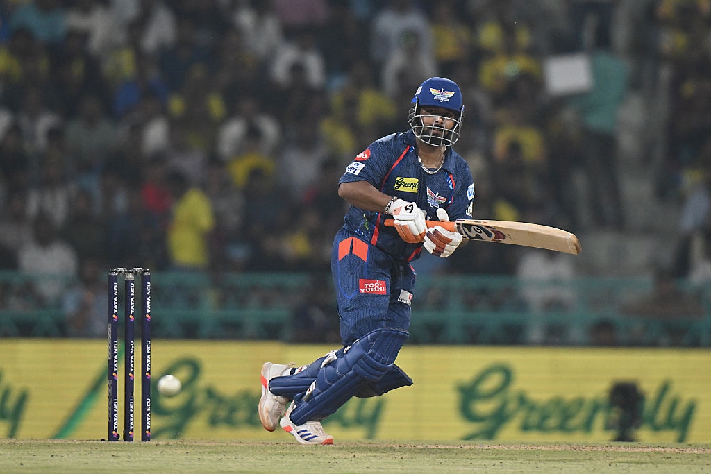 Can Fix In Just 5 Minutes, Yograj Singh advice to Struggling Rishabh Pant
