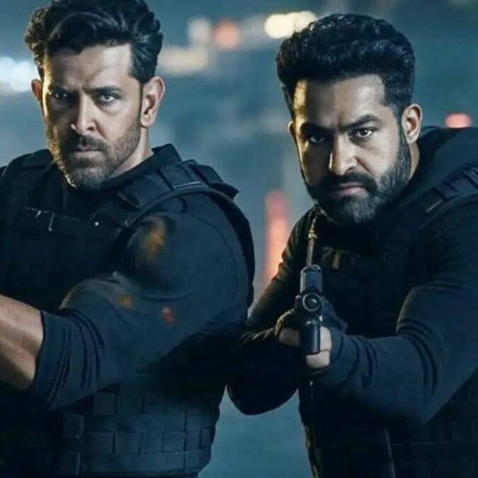 `వార్‌ 2` తెలుగు రైట్స్ కోసం నిర్మాతలు పోటీ.. ఏకంగా రూ.110కోట్లు, దక్కేది ఎవరికి?