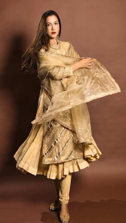  Golden gotapatti suit
