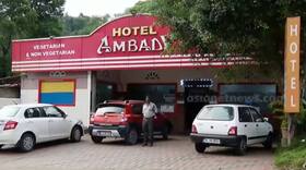 asked more curry for lunch  leads to dispute in hotel ends in attack in idukki 21 May 2025