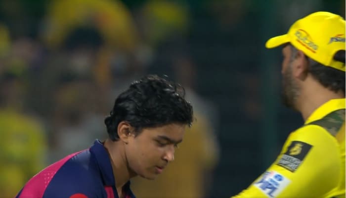 Vaibhav Suryavanshi touching MS Dhoni's feet after RR beat CSK