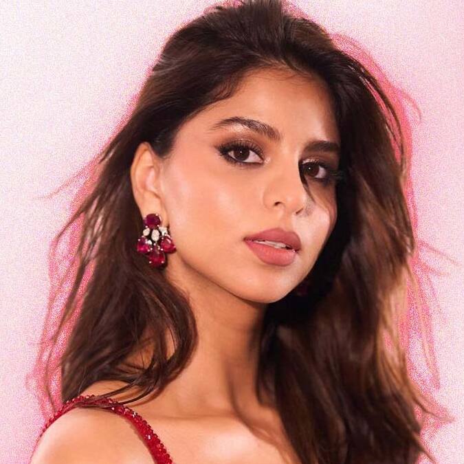 Suhana Khan drops gorgeous new photos, dad Shah Rukh Khan can’t stop gushing: 'Looking So Good'