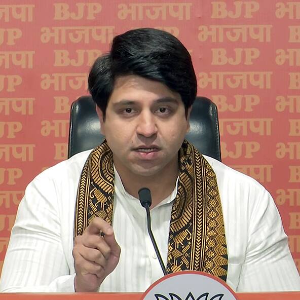 LoP or Leader of Pakistan? BJP targets Rahul Gandhi over Operation Sindoor criticism (WATCH)