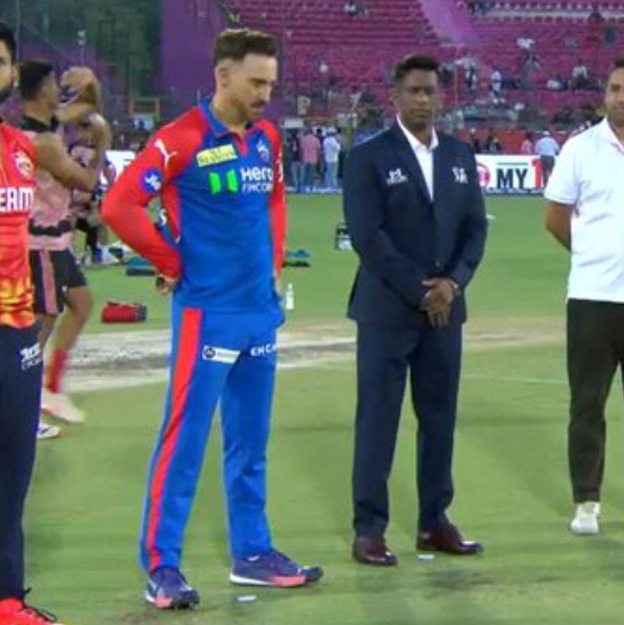 PBKS vs DC Toss Live: दिल्ली ने टॉस जीतकर गेंदबाजी करने का किया फैसला, पहले बल्लेबाजी करने उतरेगी पंजाब