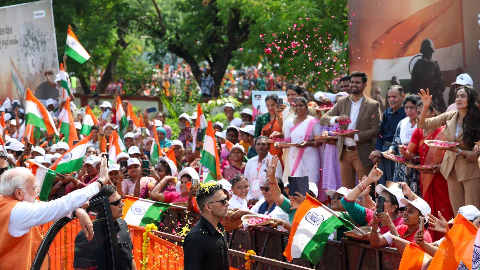 Narendra Modi at Gujarat Rally