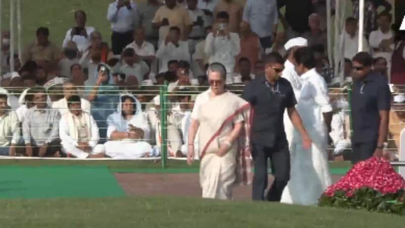 Sonia Gandhi 