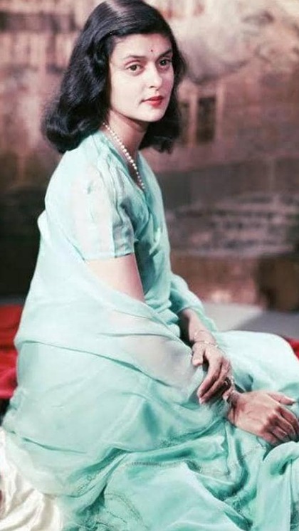 Look as Beautiful as Maharani Gayatri Devi