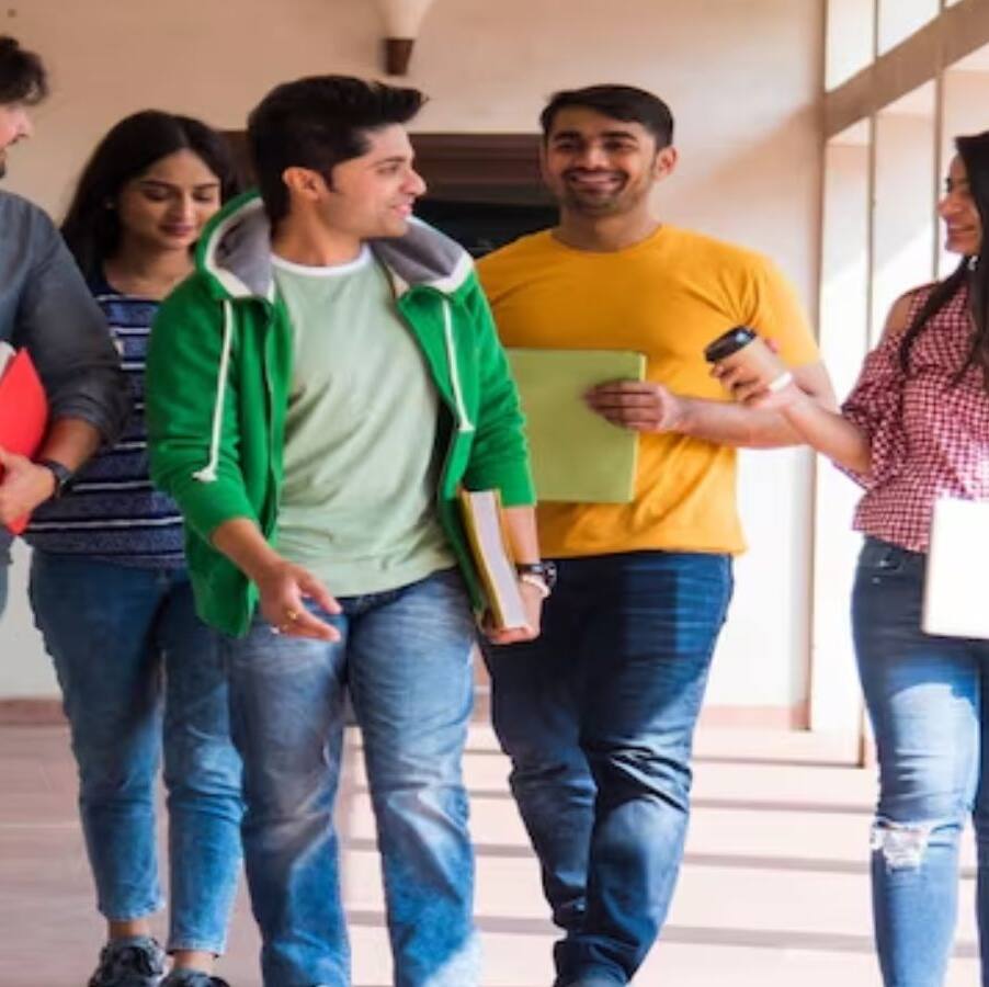 राजस्थान के ये 5 बेस्ट कॉलेज, मात्र 2 हजार है फीस...लाखों छात्र बना चुके करियर