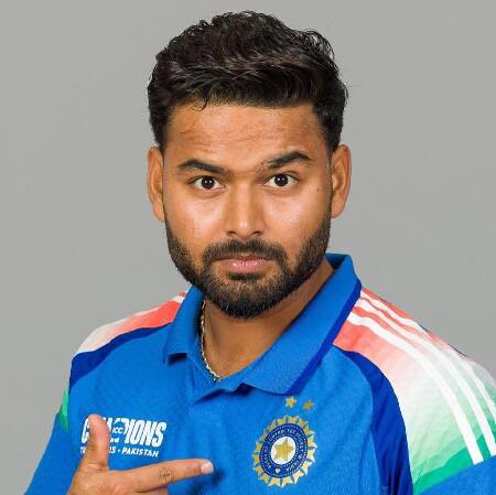 Team India: రోహిత్ భాయ్.. చాలా మిస్ అవుతున్నాం.. రిషబ్ పంత్ కామెంట్స్ వైరల్