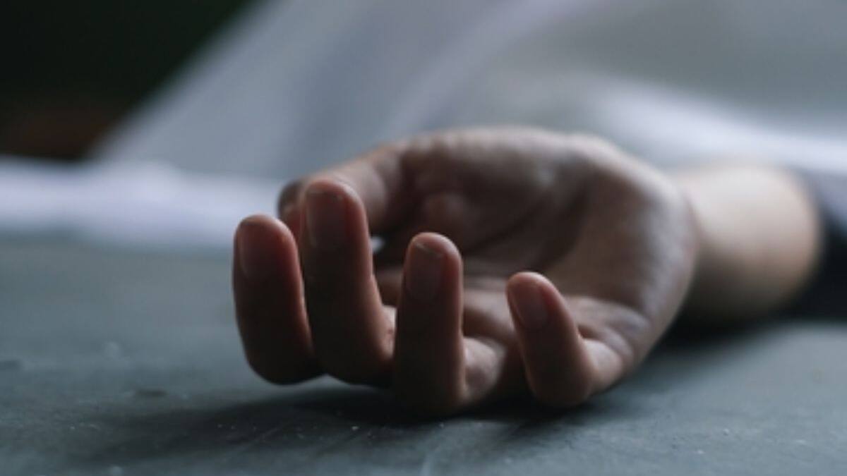 मासूम को ड्रम में डुबोकर मारड्रम में डुबोकर मार डाला 