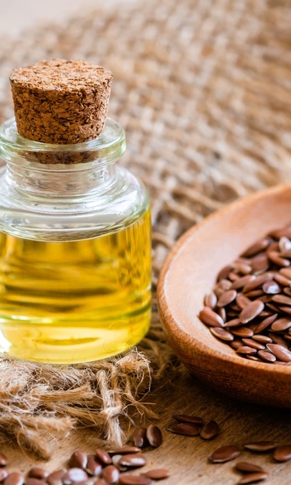 Flaxseed: జుట్టు ఒత్తుగా, బలంగా పెరగాలా? ఈ మ్యాజిక్ ఆయిల్ ట్రై చేయండి!