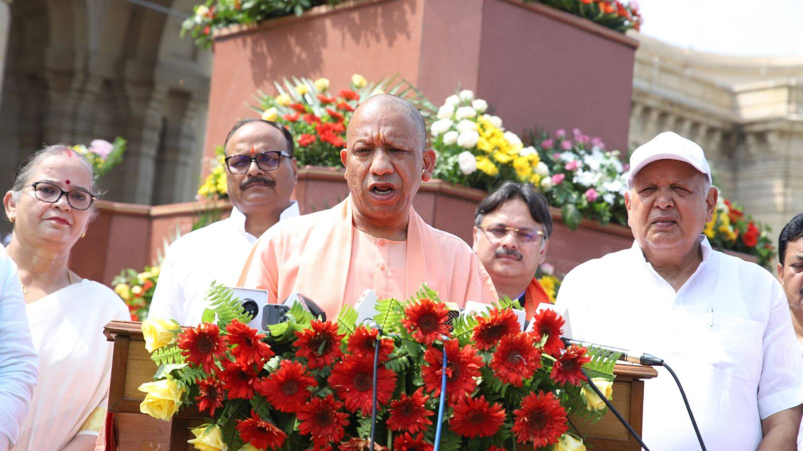 CM Yogi Adityanath