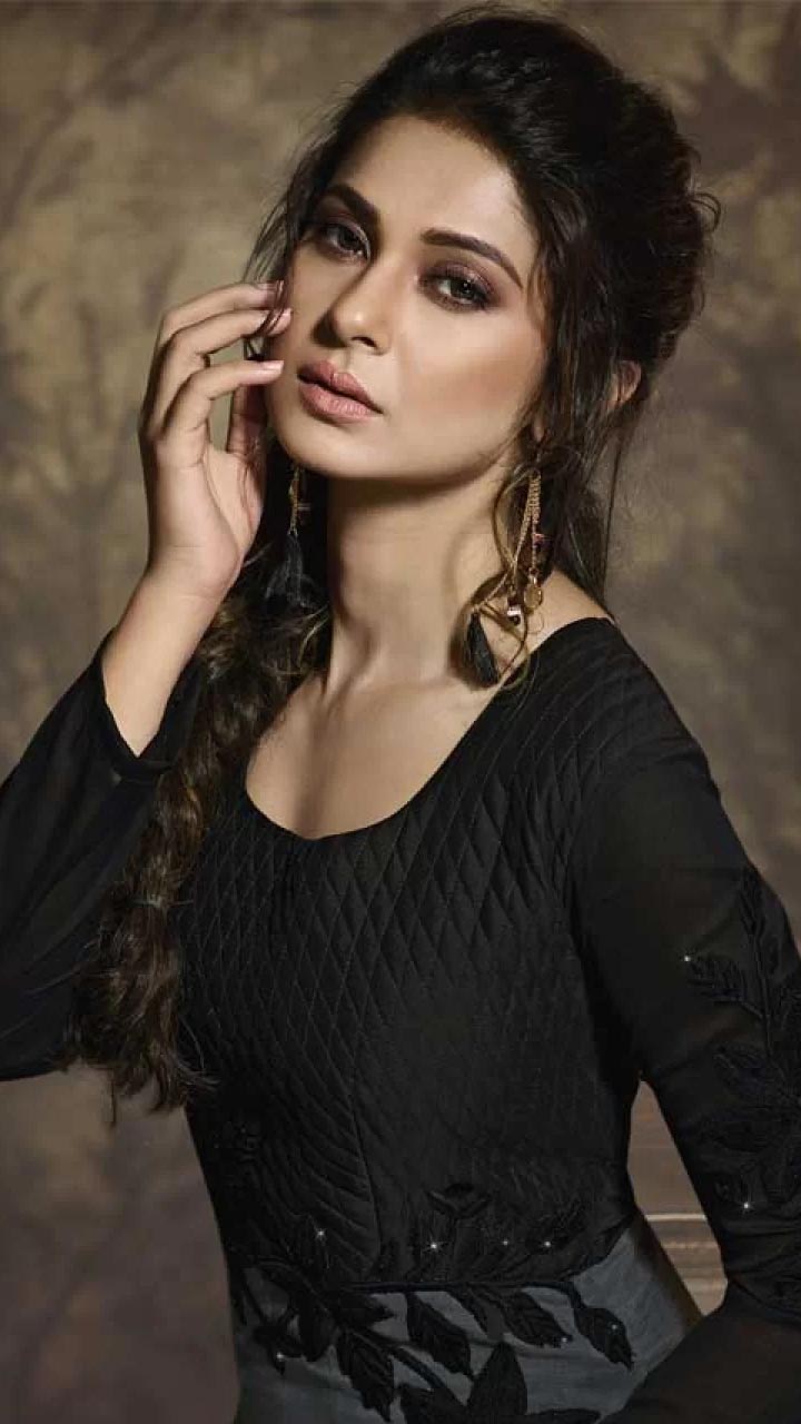 She started her television career with the serial 'Karthika'.