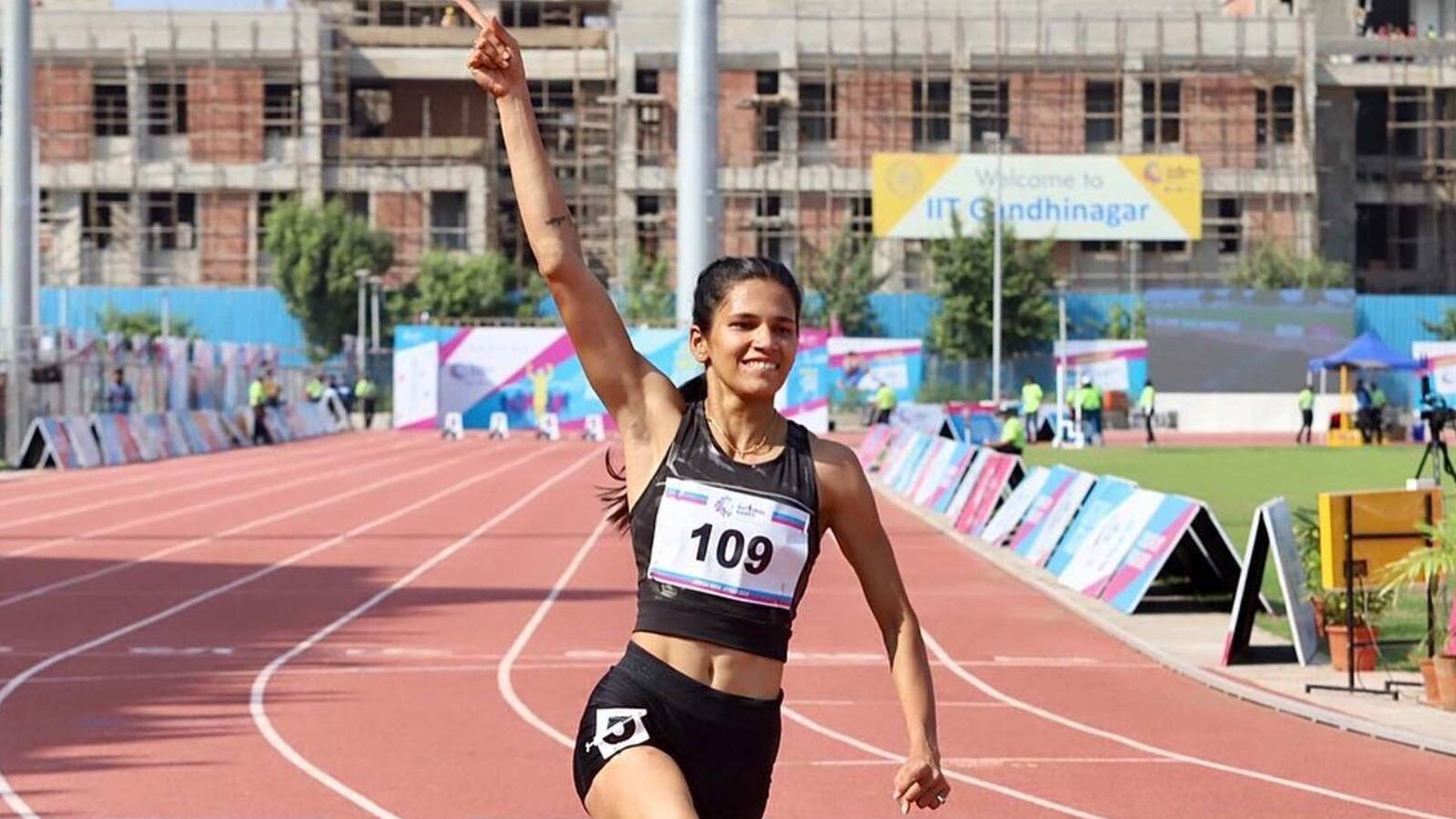 jyothi yarraji: తైవాన్ అథ్లెటిక్ ఓపెన్‌లో మెరిసిన తెలుగు తేజం.. జ్యోతి యర్రాజీకి గోల్డ్ మెడల్