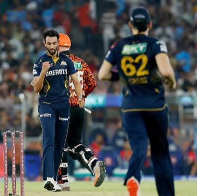 Top 4 Contenders for Orange Cap and Purple Cap in IPL 2025
