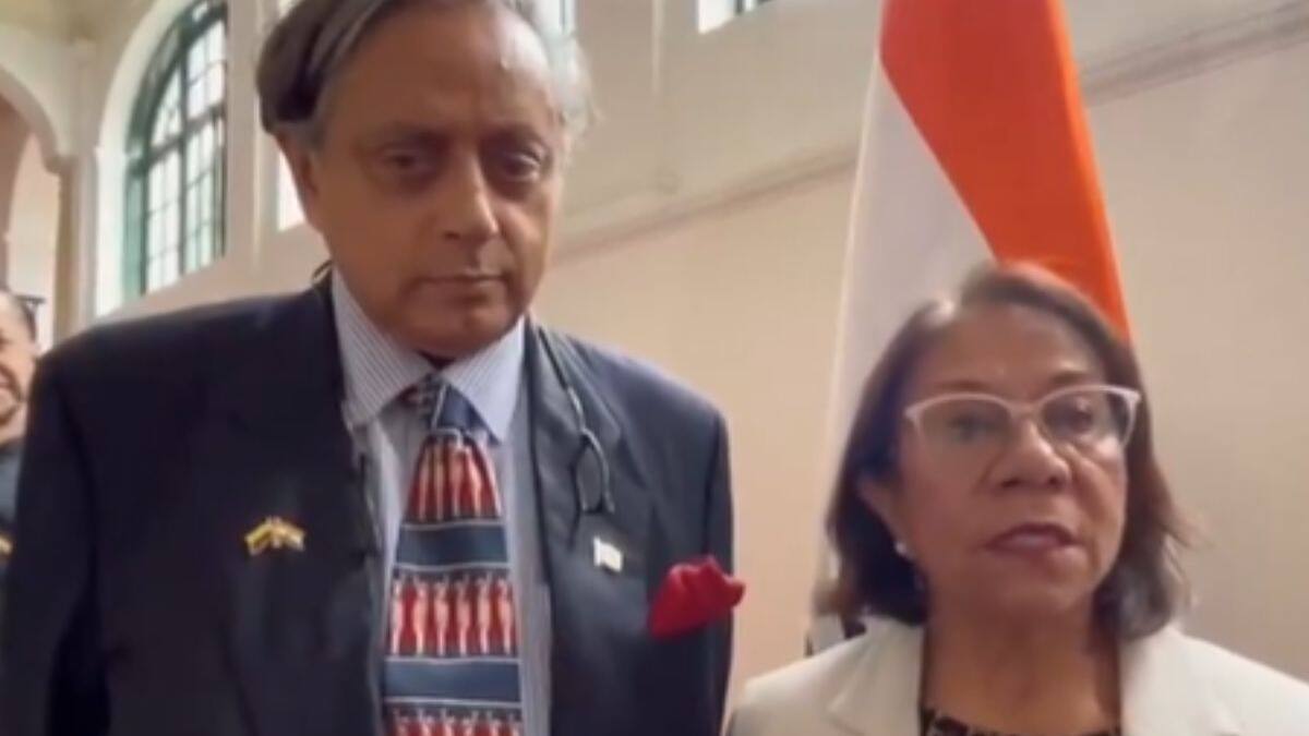 Shashi Tharoor