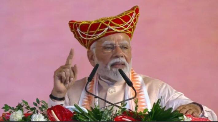 pm modi bhopal visit mahila sashaktikaran sammelan lokmata devi ahilyabai holkar jayanti 2025