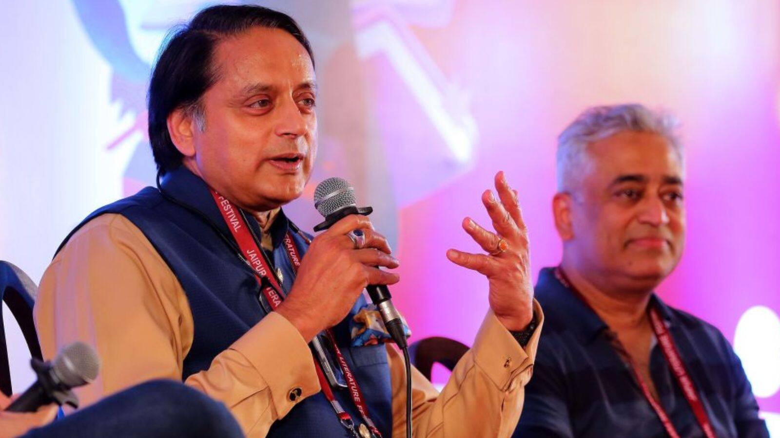 shashi tharoor