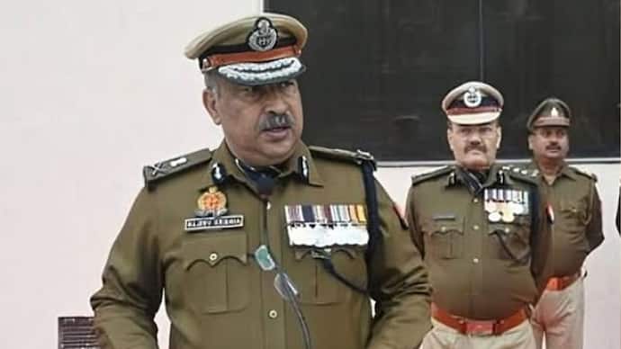 IPS राजीव कृष्ण ही क्यों योगी की पहली पसंद? जिन्हें बनाया UP का DGP