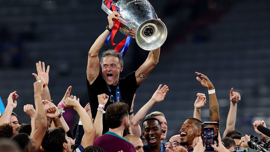 Luis Enrique with the UCL trophy