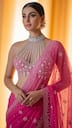 Blouse designs: చీరలో మరింత అందంగా కనిపించాలా? ఈ బ్లౌజ్‌లు ట్రై చేయండి
