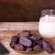 Soaked Ajwa Dates in milk reasons to have it 