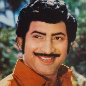 ఎన్టీఆర్‌ భయపడ్డాడు, కానీ సూపర్‌స్టార్‌ కృష్ణ ఇండస్ట్రీ హిట్‌ కొట్టి చూపించాడు, ఆ మూవీ ఏంటో తెలుసా?