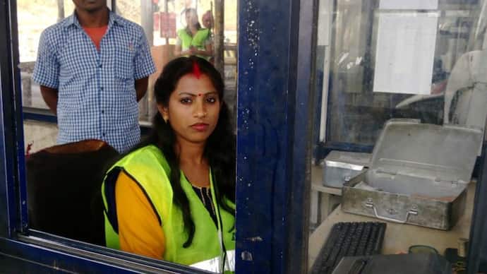  महिला शक्ति संभालेगी टोल प्लाज़ा की जिम्मेदारी