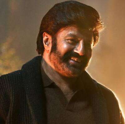అందుకే ఆ మూవీ అట్టర్ ఫ్లాప్, మెగా హీరోకి అందరి ముందు అదిరిపోయే పంచ్ ఇచ్చిన బాలయ్య
