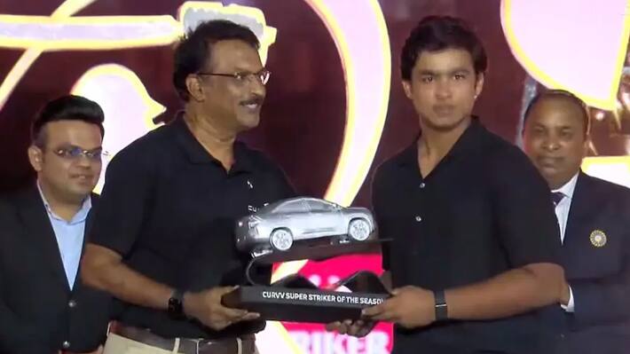 Vaibhav suryavanshi got new Tata curvv car but will not drive