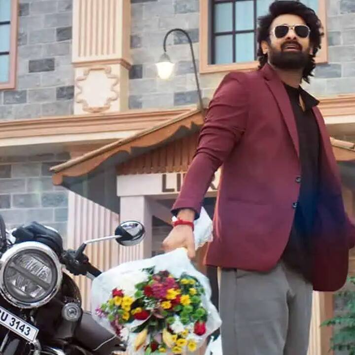 తన రెమ్యునరేషన్ లో రూ.50 కోట్లు తగ్గించుకున్న ప్రభాస్.. ఎందుకో తెలుసా ?